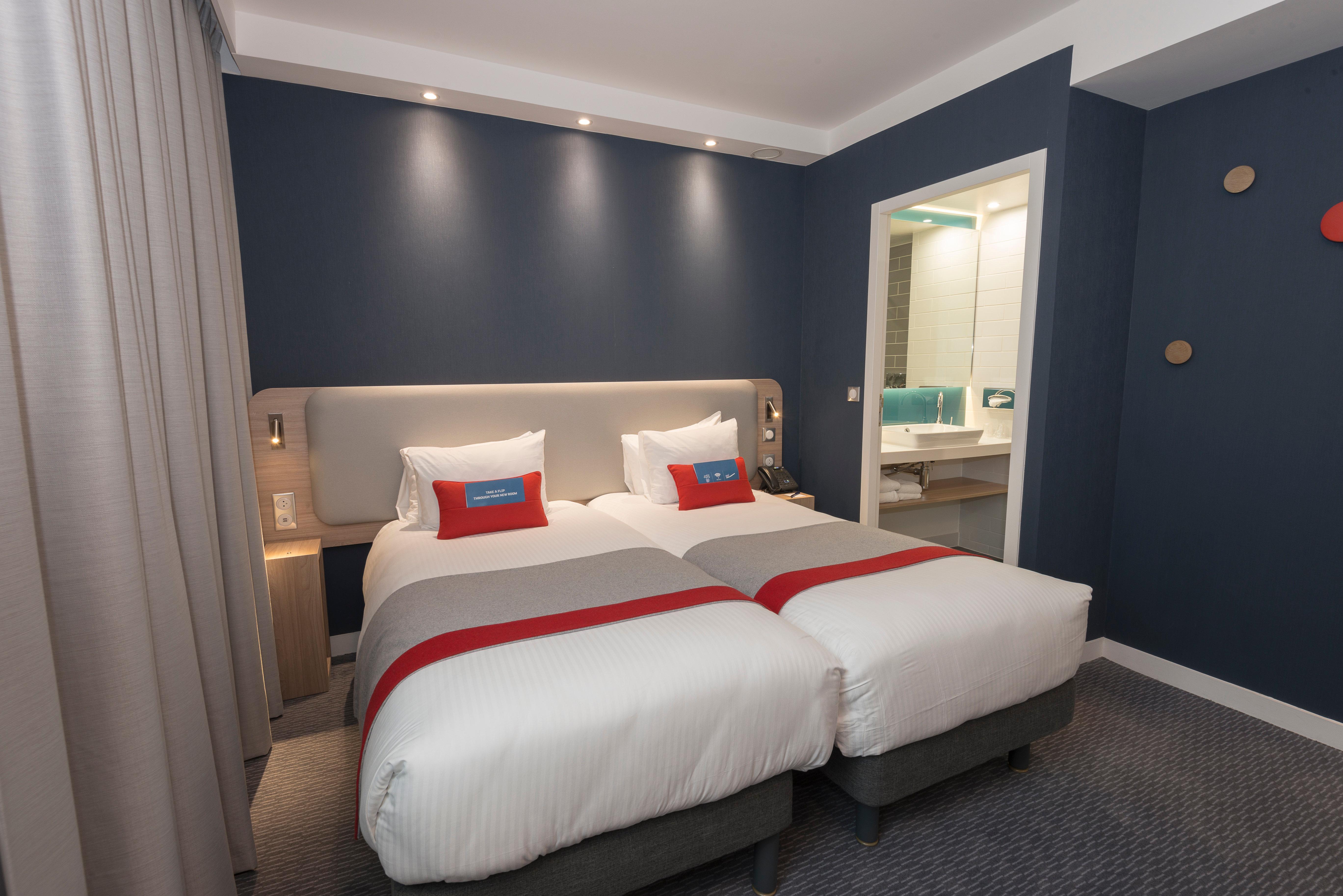 Holiday Inn Express Paris - Velizy By Ihg Exteriér fotografie