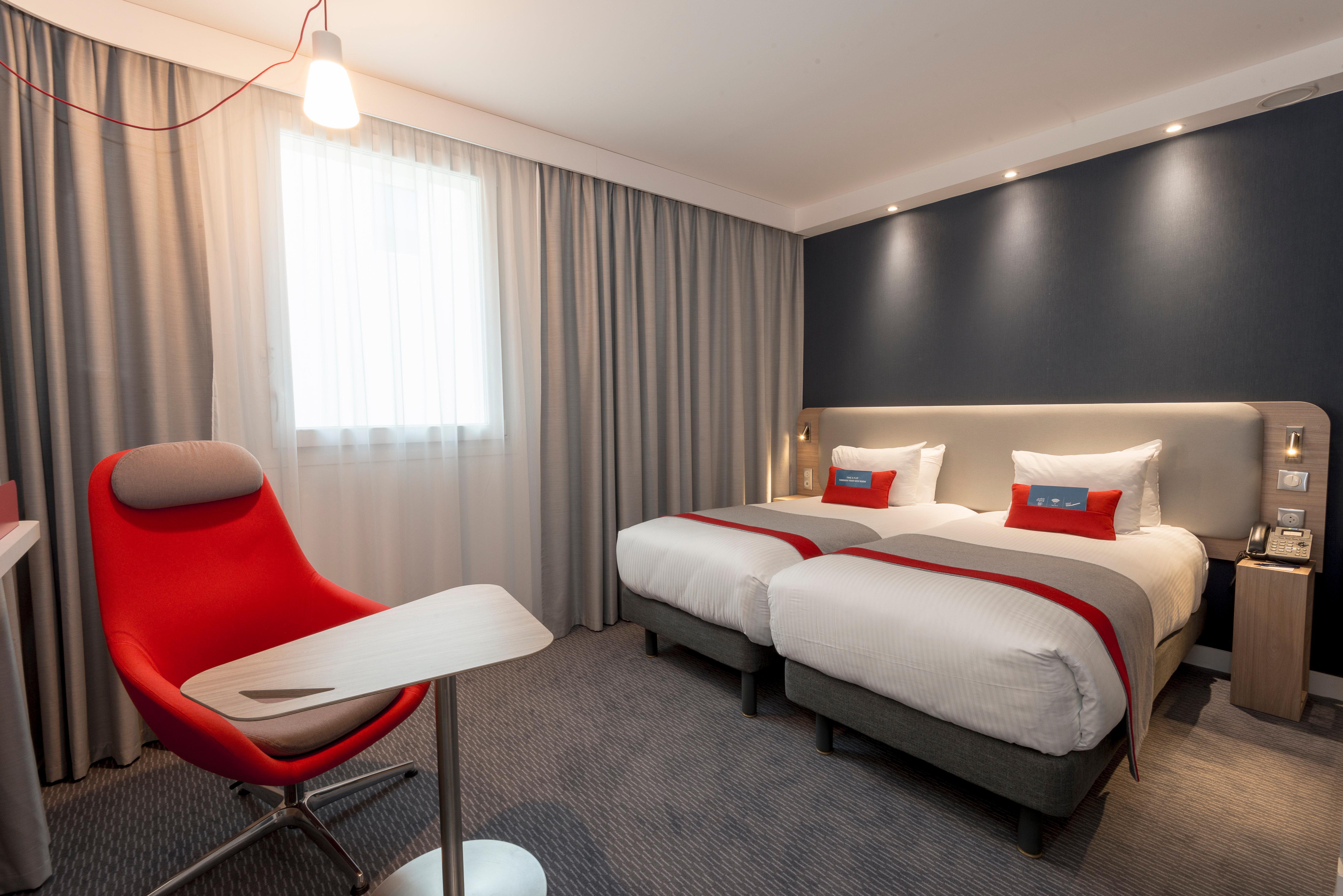 Holiday Inn Express Paris - Velizy By Ihg Exteriér fotografie