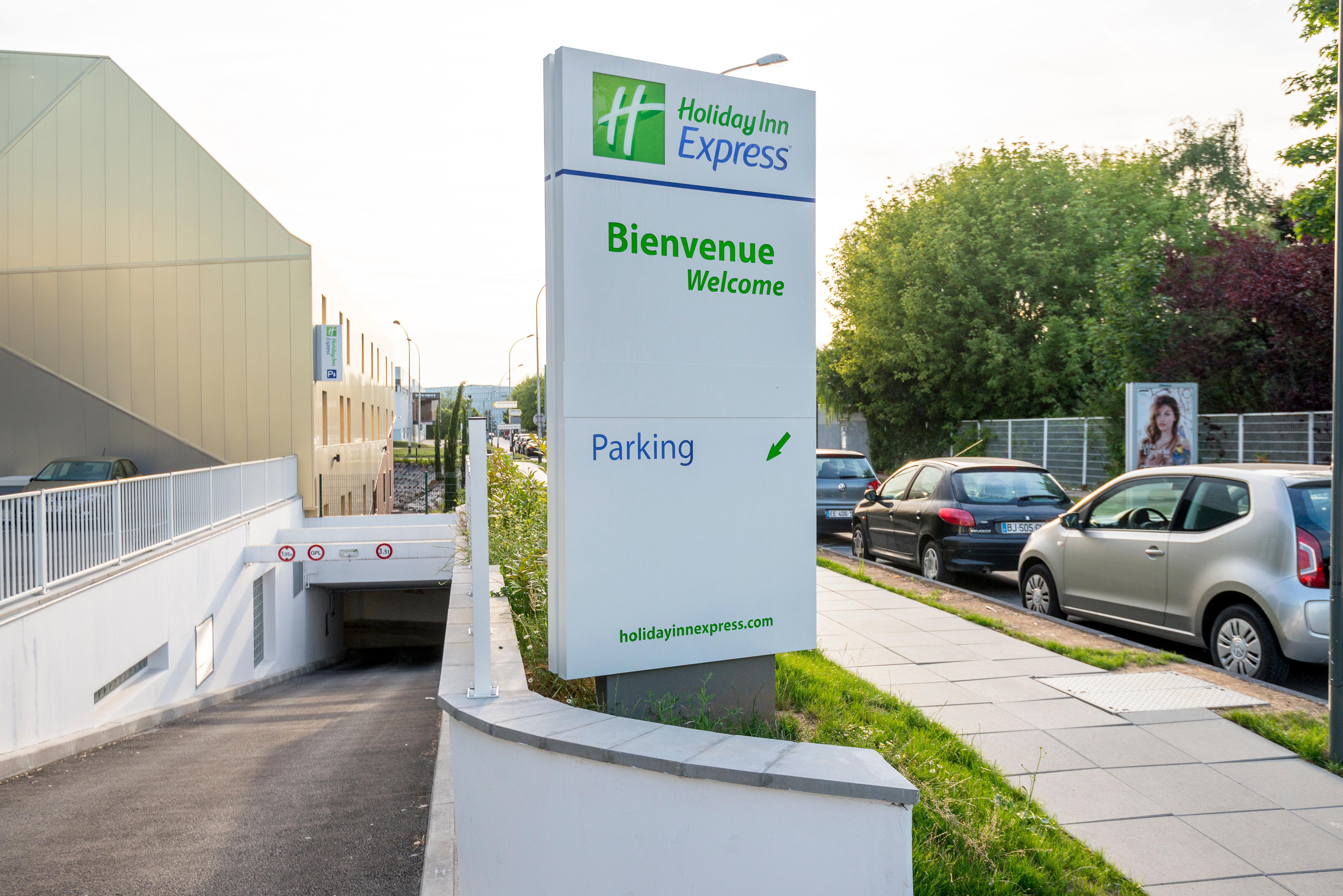 Holiday Inn Express Paris - Velizy By Ihg Exteriér fotografie