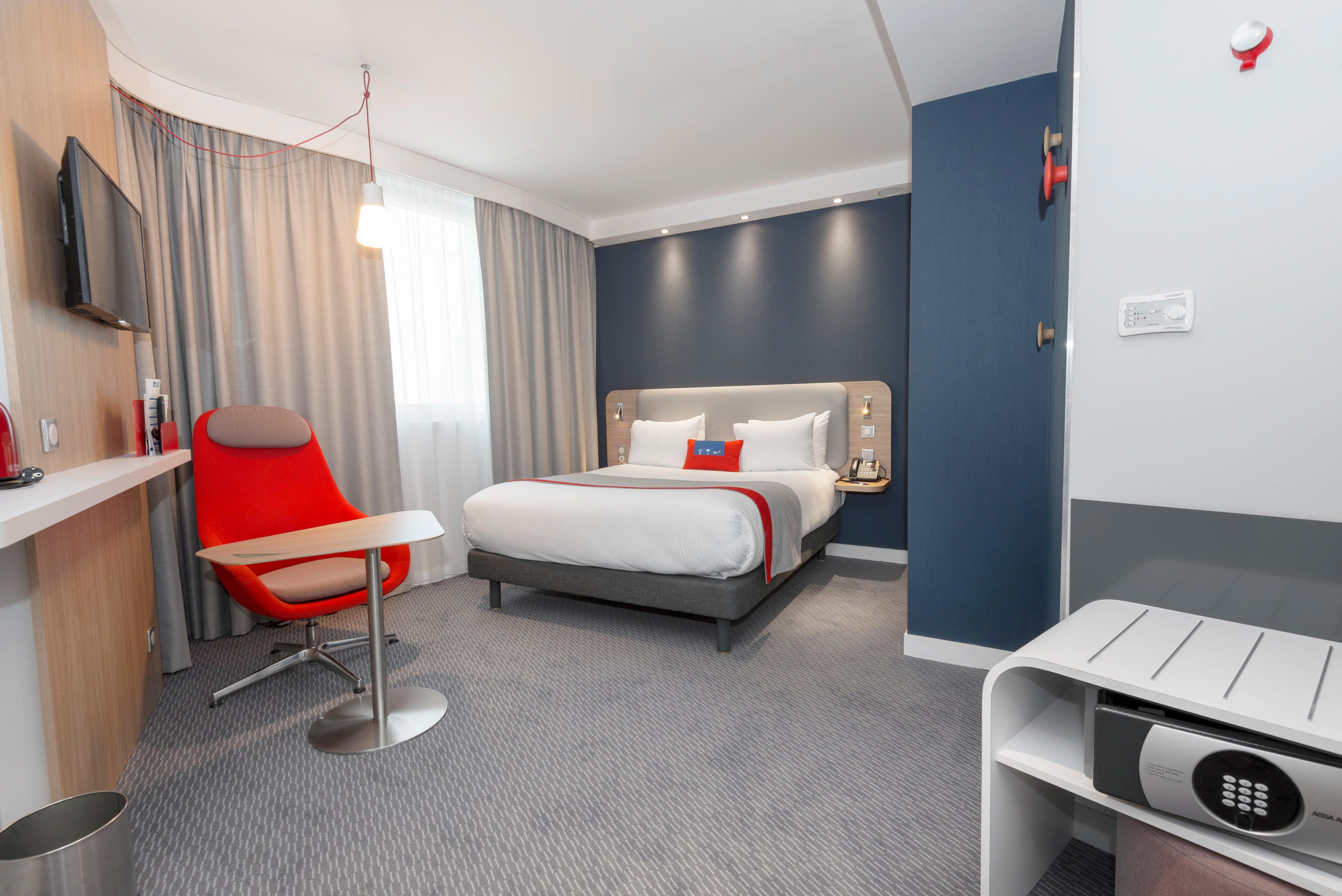 Holiday Inn Express Paris - Velizy By Ihg Exteriér fotografie