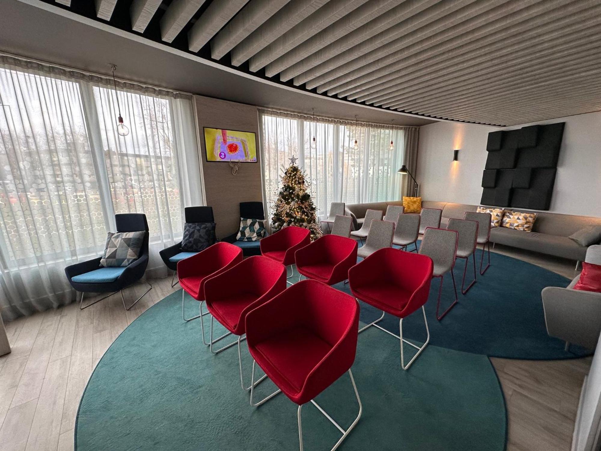 Holiday Inn Express Paris - Velizy By Ihg Exteriér fotografie