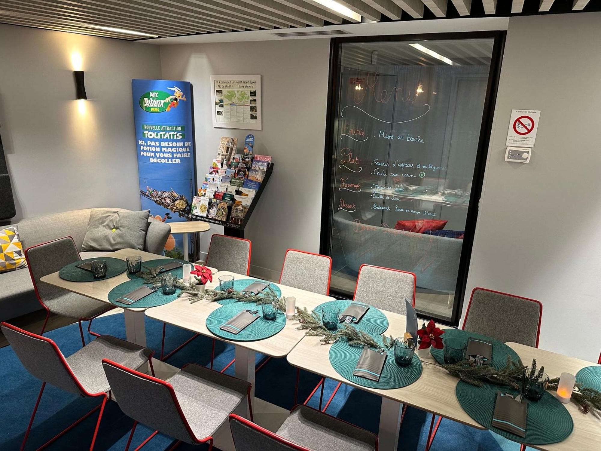 Holiday Inn Express Paris - Velizy By Ihg Exteriér fotografie