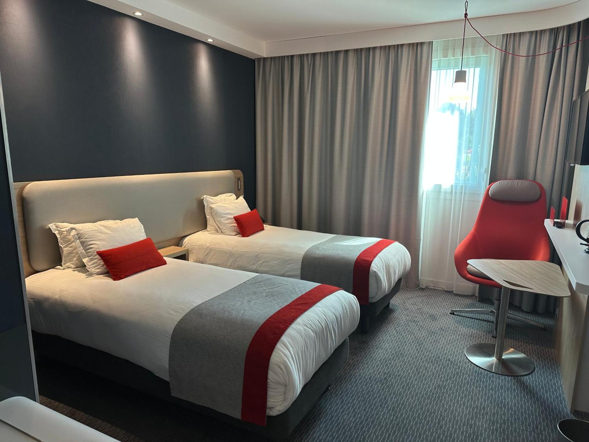 Holiday Inn Express Paris - Velizy By Ihg Exteriér fotografie