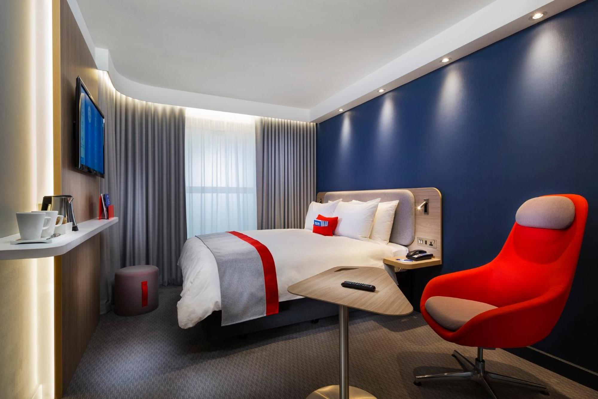 Holiday Inn Express Paris - Velizy By Ihg Exteriér fotografie